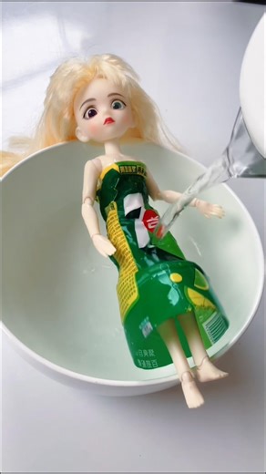 #diy DIY Custom Barbie Outfits with Hot Water! 👗🔥 #shorts