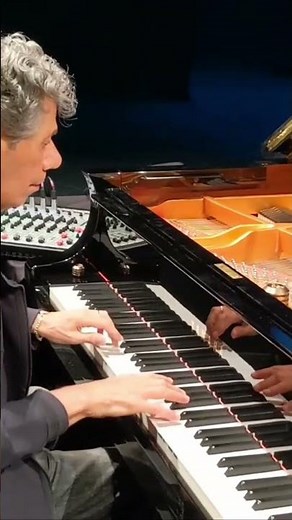 Chick Corea, Christian McBride + Brian Blade rehearsing Monk's "Hackensack" before a show in 2019.