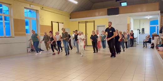 NEW FUNKY SALSA LINE DANCE Bad Boys Salsa 💃 Choreographed by Jean-Pierre Madge & José Miguel Belloque Vane 👈🏻 Phrased High Improver level line dance ! Part A : 32 Part B : 16 Colin Ghys Line Dance Choreography | Colin Ghys Line Dance Choreography