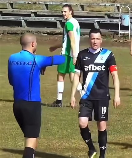 223K views · 519 reactions | Football player chase referee off the pitch | Angry Footballers | Facebook