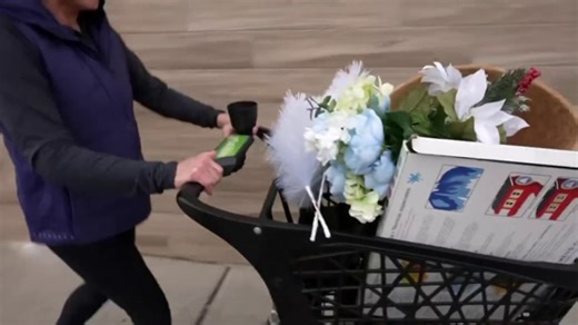 Retail stores facing thousands of closures in 2025