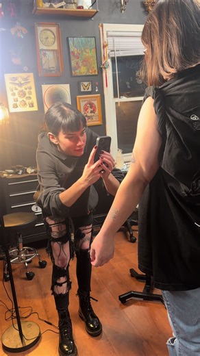 Exciting Flash Day with Apprentice Audrie King