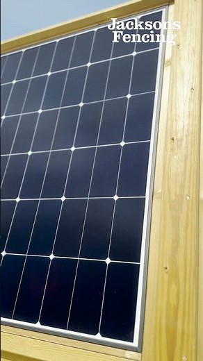 The UK's First Solar Garden Fence Panel, Jaksun #solarenergy #solarfencepanel #jacksonfencing