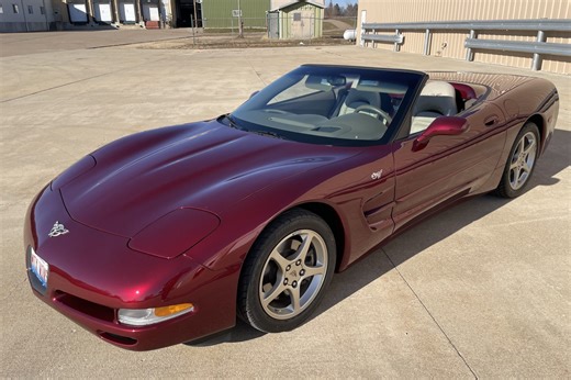 No Reserve: 3,700-Mile 2003 Chevrolet Corvette Convertible 50th Anniversary Edition