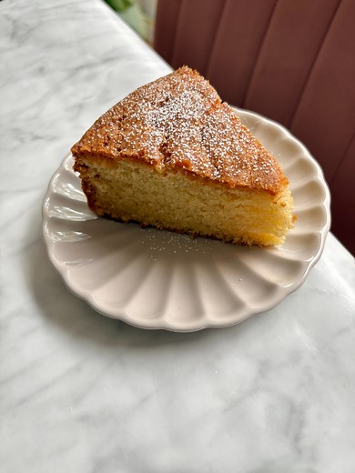 Emergency all-in-one vanilla sponge cake recipe