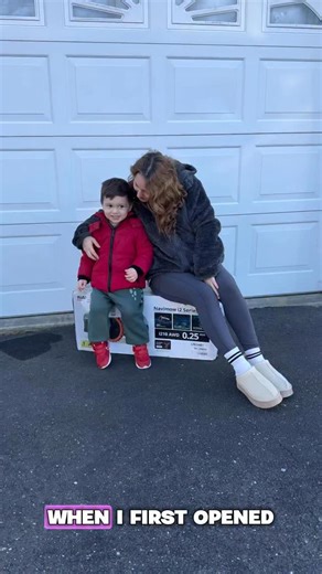 Esra | Our new little helper in the yard ✨ The Navimow i2 AWD is easy to set up, works quietly, and takes care of the lawn while I focus on the... | Instagram