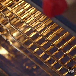 402K views · 2.6K reactions | Prepare to eat ALL the rolls of this homemade Strawberry Fruit Leather  Watch The Pioneer Woman - Ree Drummond @ 10a|9c today! | Food Network | Facebook