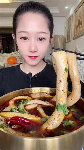 Insanely Satisfying Crunch Sounds 😋 | Relax & Enjoy This ASMR Feast #ASMR #FoodASMR #EatingSounds #CrunchyASMR #Mukbang