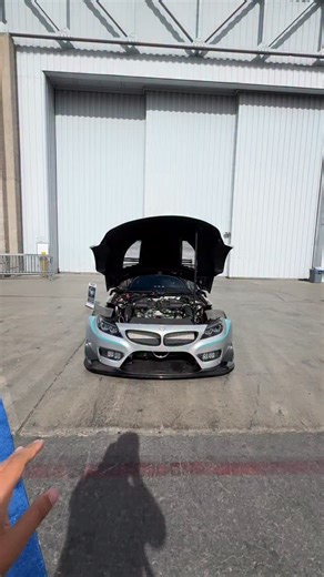 Slightly Modofied BMW Z4 with 1,400hp | Jalopy_Jeff