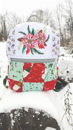 Emily Jeanne on Instagram: "The #archiebackpack by @knotandthread 🎄 #christmasmagic #thegrinch #winniethepooh #mickeyschristmas #handmadebackpack #quilted #hastingsontario"