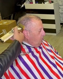37K views · 323 reactions | Cut Grandpa's Hair How to Cut Men's Hair Simplest Tutorial | Barber-Man | Facebook