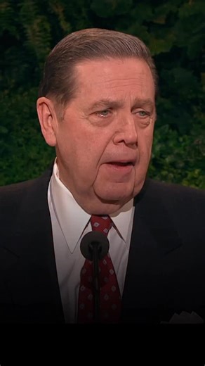 🗣: @JeffreyRHolland • “Brothers and sisters, in general conference we offer our testimonies in conjunction with other testimonies that will come, because one way or another God will have His voice heard. “I sent you out to testify and warn the people,” the Lord has said to His prophets. “[And] after your testimony cometh the testimony of earthquakes, … of thunderings, … lightnings, and … tempests, and the voice of the waves of the sea heaving themselves beyond their bounds. … “And angels shall 