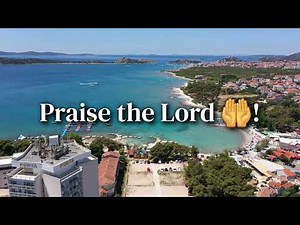 The Brooklyn Tabernacle Choir - He Reigns Forever (Lyric Video)