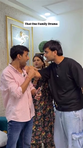 Deepak Garg on Instagram: "Ye gya ab tu dekh 🤨 #fun #viral #sarcsam #comedy"