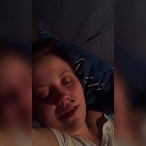 "My girlfriend laughs hysterically in her sleep..." That laugh at the end! 😂😂 | UNILAD