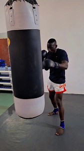10K views · 221 reactions | How to set up a spinning hook kick in kickboxing. Cross Hook Spin kick. #fypシ #challenge #kickboxing #muaythai #sports #Boxing #reelsviralシ #mma #training #foryourpageシ | Ras Godfrey | Facebook