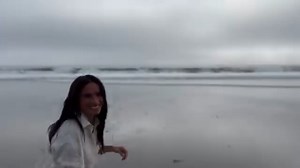 49K views · 1.2K reactions | Meghan Markle teases new project with beach video, writing '2025' in the sand If you enjoy this video, you can support by sending stars! Every star counts! fb.com/stars #MeghanMarkle #DuchessOfSussex #Meghan #BeachVideo #2025Project #MeghanTease #SussexRoyal #RoyalFamily #MeghanMarkleNews #NewProject | Meghan, Duchess of Sussex | Facebook