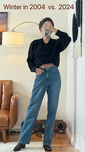 250K views · 19K reactions | ️☃️Do you also feel the winter is getting warmer each year? Let me know if you feel the same thing or not #winterootd #winteroutfit #thermalclothing #outfitinspo #stylinginspiration | 90后懒人穿搭 | Facebook