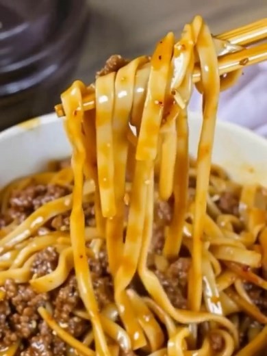 A coworker gave me this recipe after raving about it! We finally tried it tonight and WOW. This recipe is a keeper!! Recipe in First (c.o.m.m.e.n.t ).👇 | Favorite Skinny Recipes