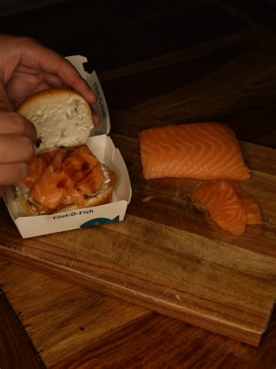 Viral Salmon Sashimi Filet-O-Fish MJ Style: Tempura Rare Salmon Filet-O-Fish 💁🏻‍♂️ Pairing: Guava Palaver Sour from commonpeoplebrewing #tempura #salmonsashimi #filetofish #mcdonalds