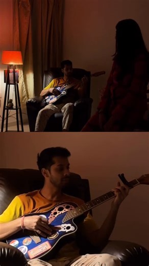 Aastha Munjal on Instagram: "One thing about artists is that they turn boredom into creation. The lyrics of so many beautiful songs touch our souls like they were written for and by us. This song by Kishore Kumar is surely one of those. Jamming sessions at our home are almost a daily thing and we love it. 🏡"