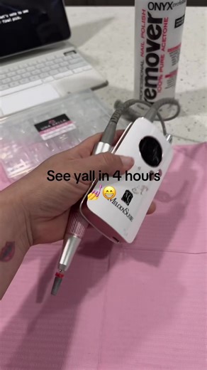 How to Do Beautiful Nails at Home Easily