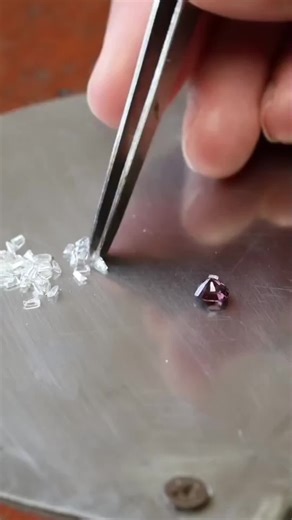 Handmade Gold Rings and Bracelets: Exquisite Gifts