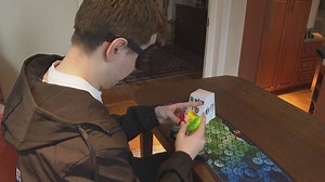 Montreal student breaks blindfolded Rubik’s Cube world record