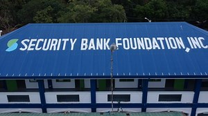 Security Bank Foundation continues to reach more areas in the Philippines in bringing conducive learning facilities to public school students, the Foundation’s share in advancing quality education. Last November 6, Security Bank Foundation has already covered 50 cities and municipalities across the country for its “Build a School, Build a Nation: The Classrooms Project” with the turnover of 12 classrooms in Vigan City, Ilocos Sur benefitting the public schools of Ayusan-Paoa Elementary School, I