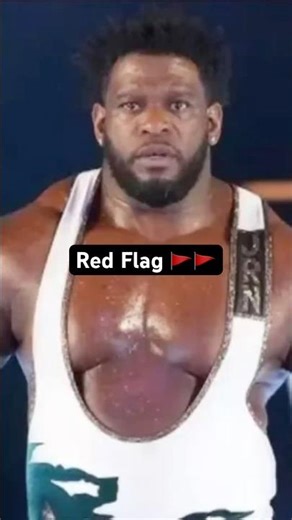 Royce Key’s debut already raising red flags 🚩 #wwe #wrestling #smackdown #wrestlemania #aew