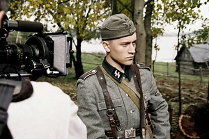 Franz   Polina ansehen auf mit englischen Untertiteln UHD 16:9