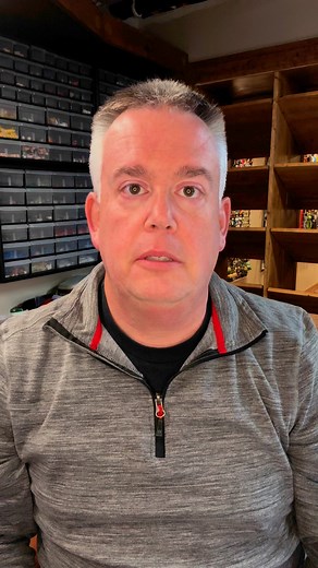 HELP! An inside-curve sticker #lego #legoreels #legobuild #xmen #legoxmen | HOF Builder