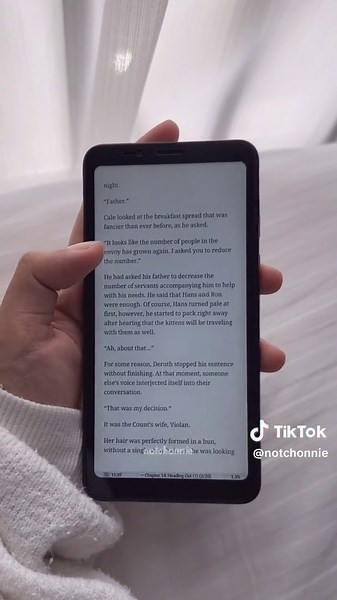 Color eReader for Reading eBooks on Vacation