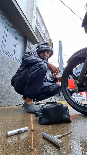 Furei o pneu da moto no meio da entrega… olha no que deu #motoboy #mottu #ifood