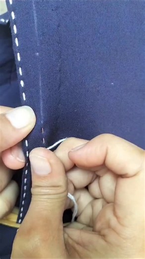 Art by Asma on Instagram: "Beautiful border design tutorial Full tutorial on my youtube channel Follow for more updates . . . . . . #borderdesign #viral #fashiondesigner #explorepage #handwork #trandingreels #fyp #fashionista #beadswork #instagood #suitdesign"