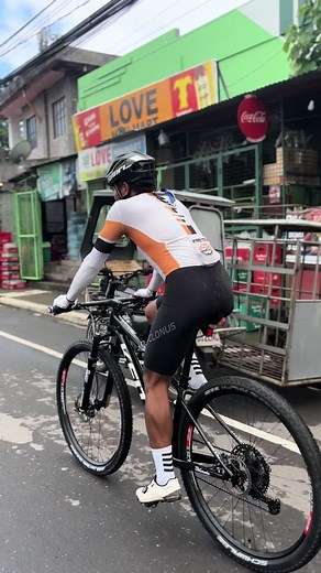 🚀🚀🚀 #siklistangtiktoker #siklistangbicolano #fyp #fypシ #fypage #fyppppppppppppppppppppppp #fypシ゚ #fypp #sunrimoonhelmet #keithmonster29er #unitedcyclistofalbayphilippines