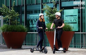 Segway Kickscooter ES1 e ES2 | Video Anteprima IFA 2017