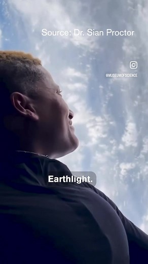 EarthLight ☀️➕🌎🟰🌈 Do you know about #EarthLight? It’s like moonlight but only more beautiful and spectacular!!