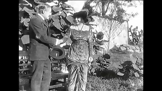 Charlie Chaplin . Mabel's Strange Predicament ( 1914 Restored Short Silent Film Noir Comedy)