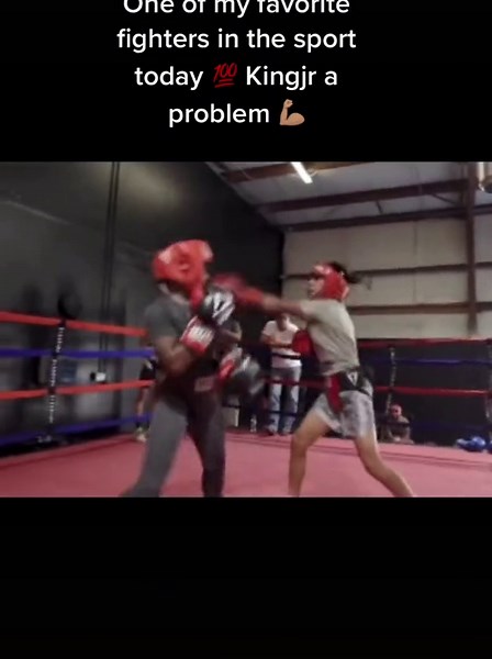 #theyknowboxing #theyknowboxing #fyp #foryou #xyzbca #boxing #boxingday #boxingtraining #boxingchallenge #nfl #nba #nhl #music #boxer #speed #skill #power #showtime #dazn #toprank #sports #viral #king #thefuture
