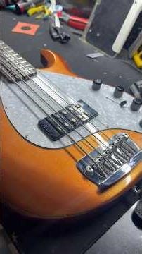 Musicman Stringray 5 string replacement & intonation tune #guitar #musicmanbass #guitar