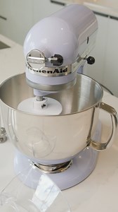 SOUND ON 🔊 Unbox a KitchenAid mixer with us comment below to let us know what your favorite color option is 👇> https://bit.ly/3D2H5Oa Appliance: KitchenAid (KSM150PSLR) #kitchenaid #mixer #kitchen #appliance #interiordesign #asmr #cooking | Appliances Connection