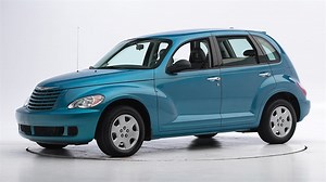 2010 Chrysler PT Cruiser 4-door wagon