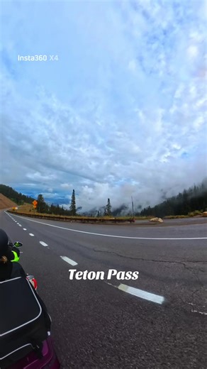 Teton Pass doesn’t just take you over the mountains—it reminds you why you ride them. You climb to 8,431 feet with sharp switchbacks, steep 10% grades, and views that make every mile worth it. Connecting Jackson to Idaho this ride is the best way to end a great trip! #harley #motorcycle #tetons #roadglide #passengerprincess