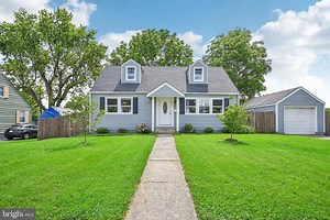 1473 S Jefferson St, Allentown, PA 18103 - MLS PALH2008788 - Coldwell Banker