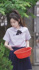 Cute girl funny moments 🤣🤣 #modelcutete #viralreelschallenge #viralshorts #modelfunny #funnyreels #cute #funny #girls #fun #viralpost | Cute girls