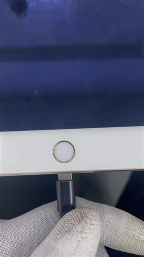 Can’t see it, look closely 🔍 a tiny part of the charging cable broke off and is stuck! #repair #smallbusiness #fix #ipad #WorkThisWay