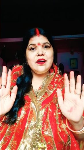 Jaise auro ke kiye hai dukh dur maa🙏🏼#bhajan #bhakti #shorts #asharani1978 🥰