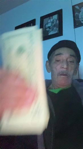 Jaycapalotx2_backup! (@jaycapalotx2_backup)’s videos with GATA ONLY FLOYYMENOR FT CRIS MJ - FloyyMenor