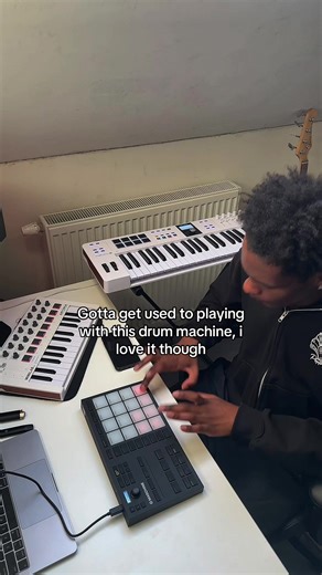 shoutout to @Native Instruments i really love their equipment for real. #jeffreyhypzo #producertok #beats